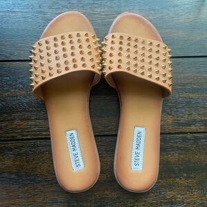 Steve Madden Farryn Leather Studded Slide Sandals